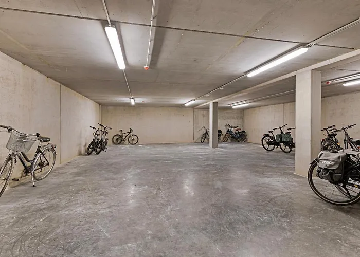 Europa 0201 P20 -2 *